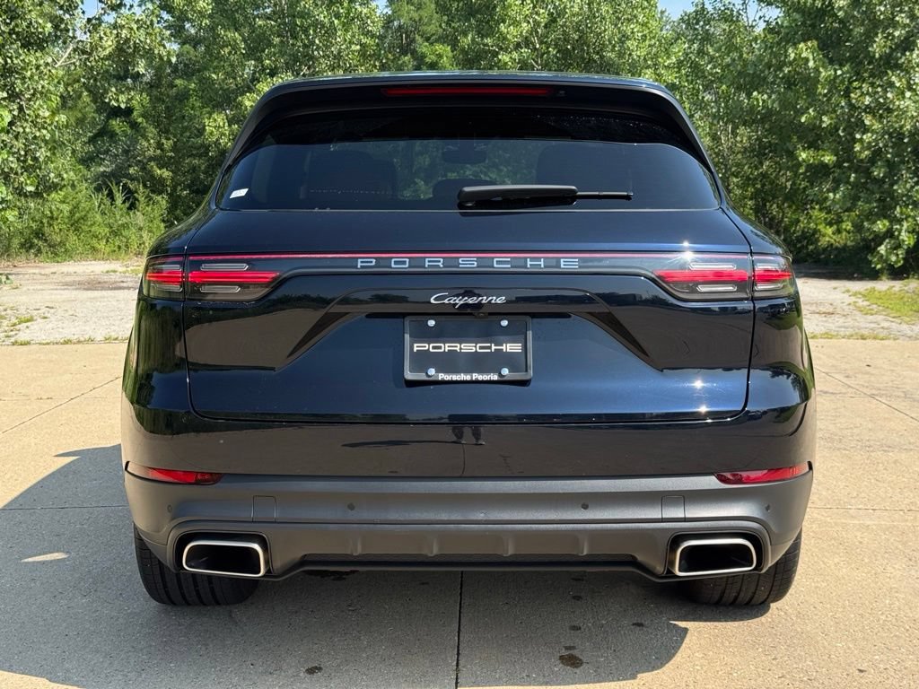 Certified 2023 Porsche Cayenne AWD/4WD image 6