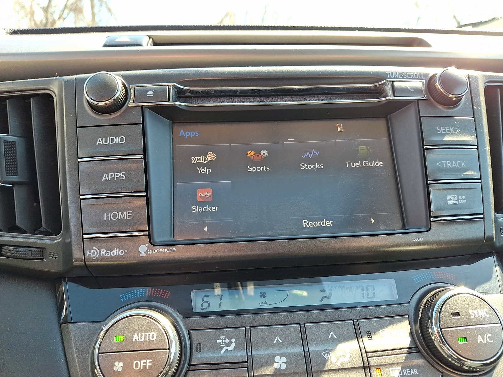 Used 2015 Toyota RAV4 XLE image 27