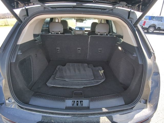Used 2024 Lincoln Corsair Reserve w/ Equipment Group 201A image 12
