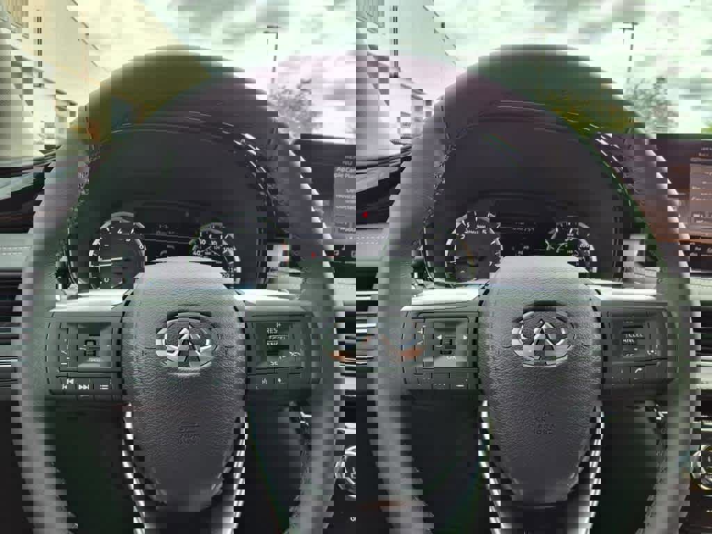 New 2025 INFINITI QX60 Pure image 8