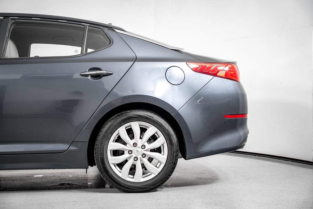 Used 2015 Kia Optima EX FWD image 15