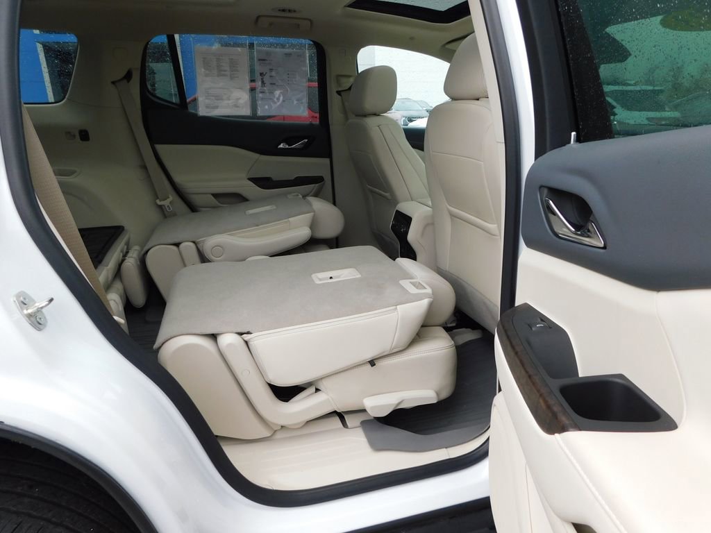 Used 2023 GMC Acadia Denali w/ Denali Technology Package AWD/4WD image 29