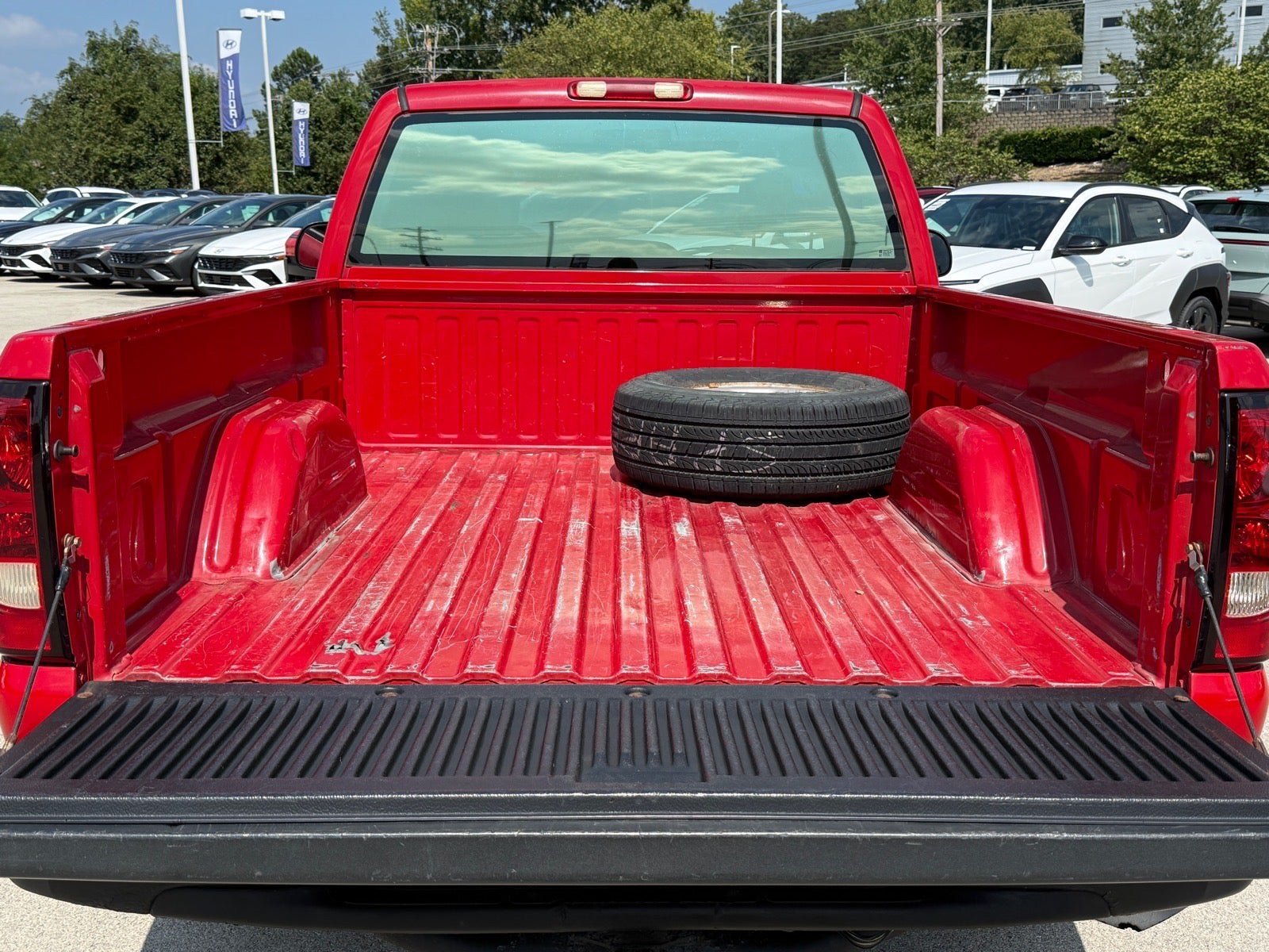 Used 2004 Chevrolet Silverado 1500 W/T RWD image 13