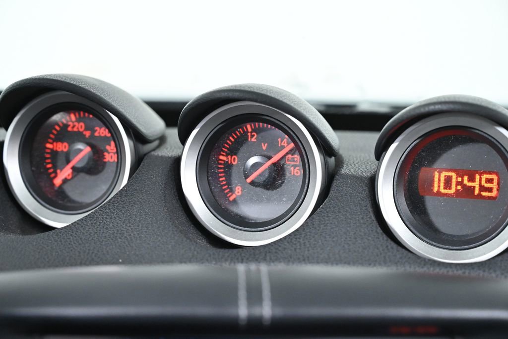 Used 2010 Nissan 370Z Touring w/ Sport Pkg image 20