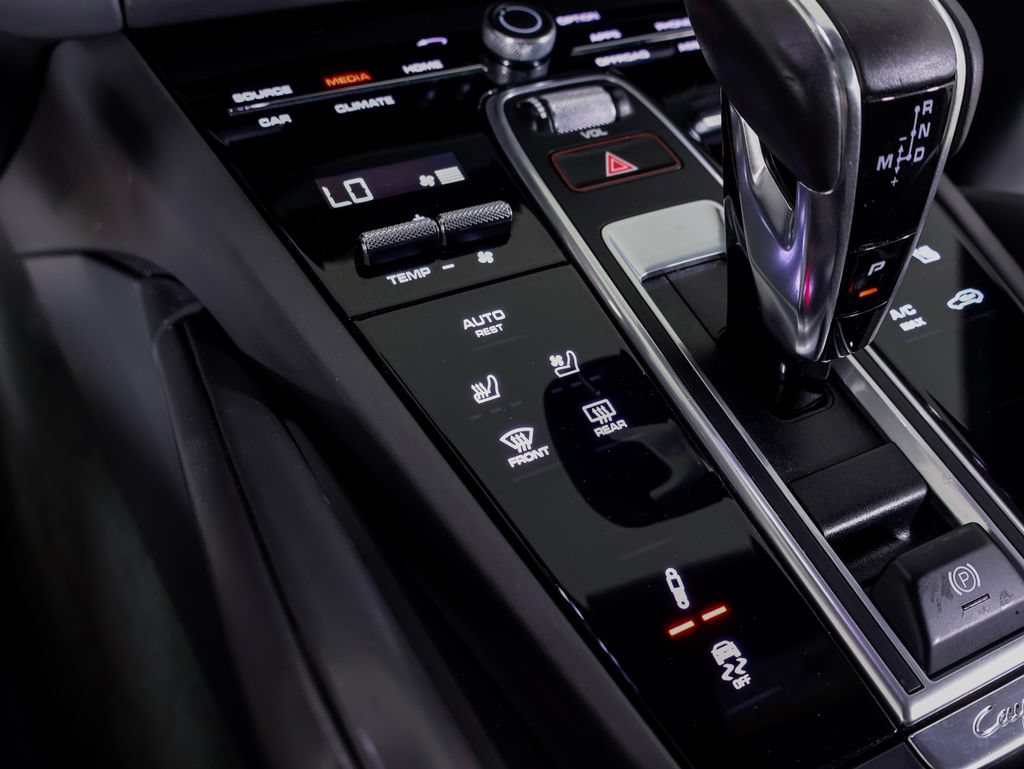 Certified 2023 Porsche Cayenne GTS w/ Premium Package Plus AWD/4WD image 16