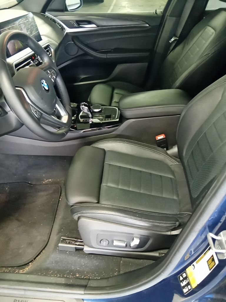 Certified 2023 BMW X3 xDrive30i w/ Premium Package image 10