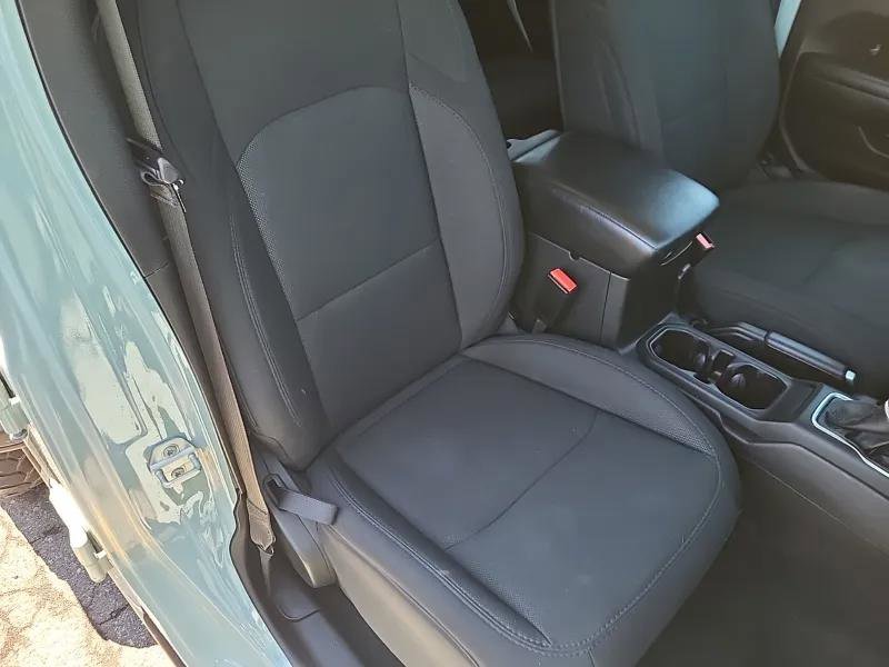 Used 2023 Jeep Wrangler Unlimited w/ Cold Weather Group AWD/4WD image 11