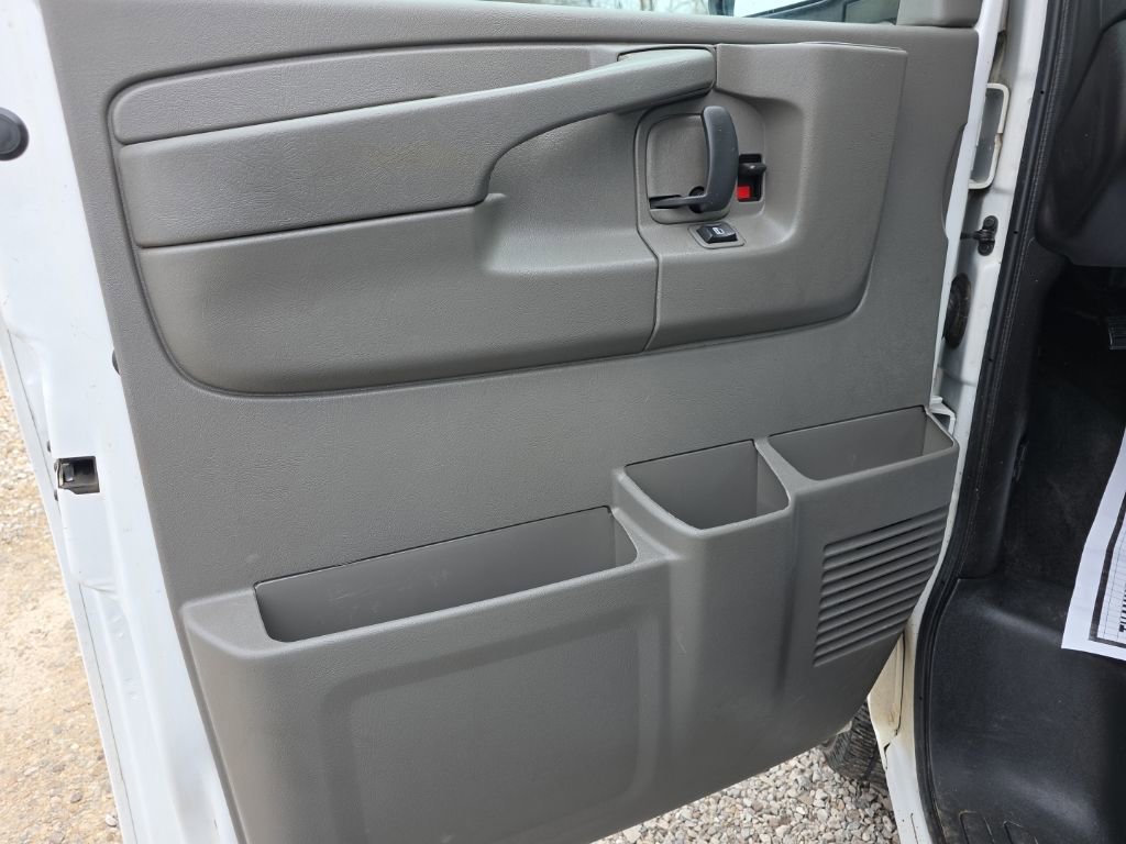 Used 2014 Chevrolet Express 3500 LT w/ LT Preferred Equipment Group image 7