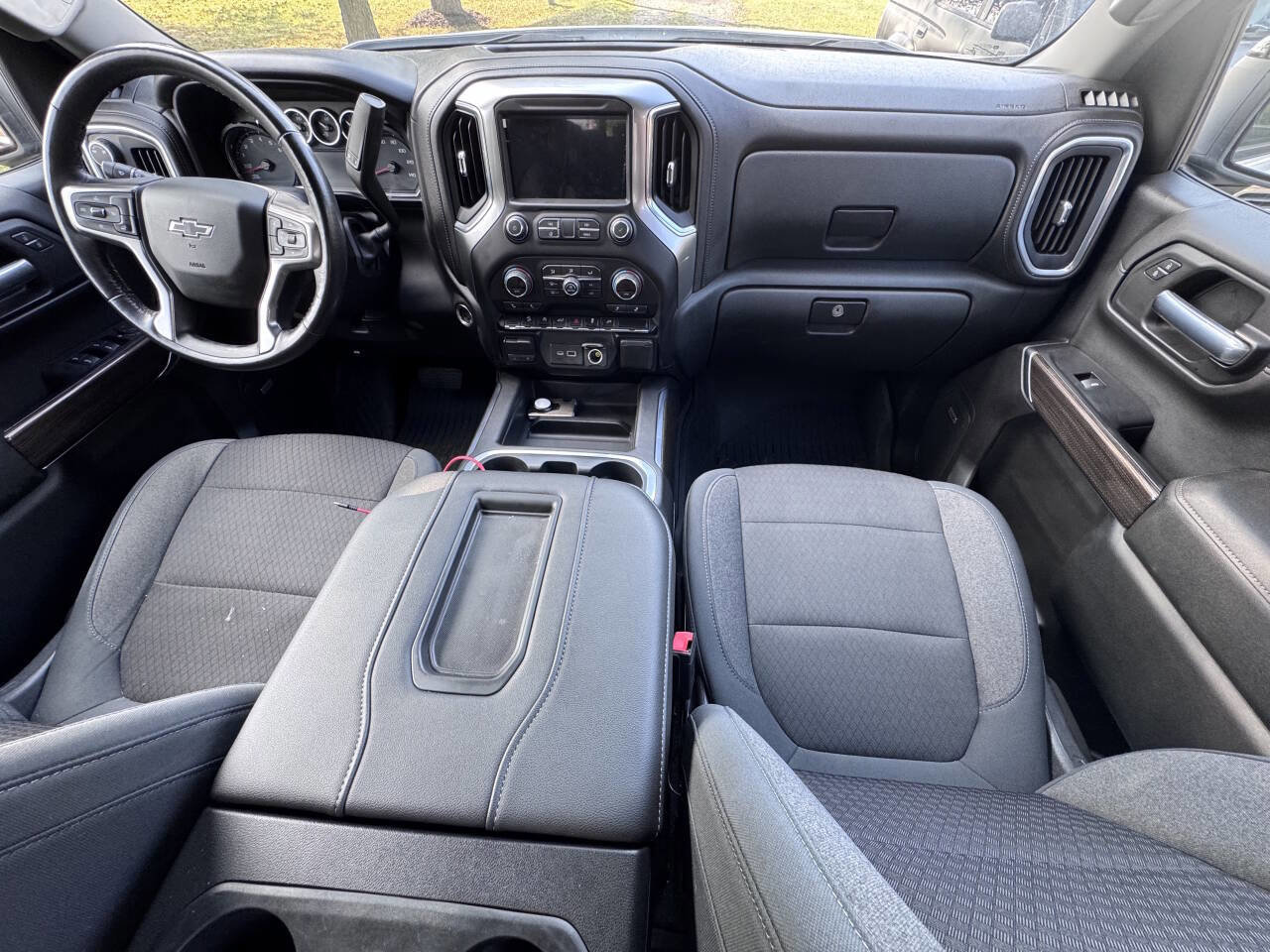 Used 2019 Chevrolet Silverado 1500 RST image 11