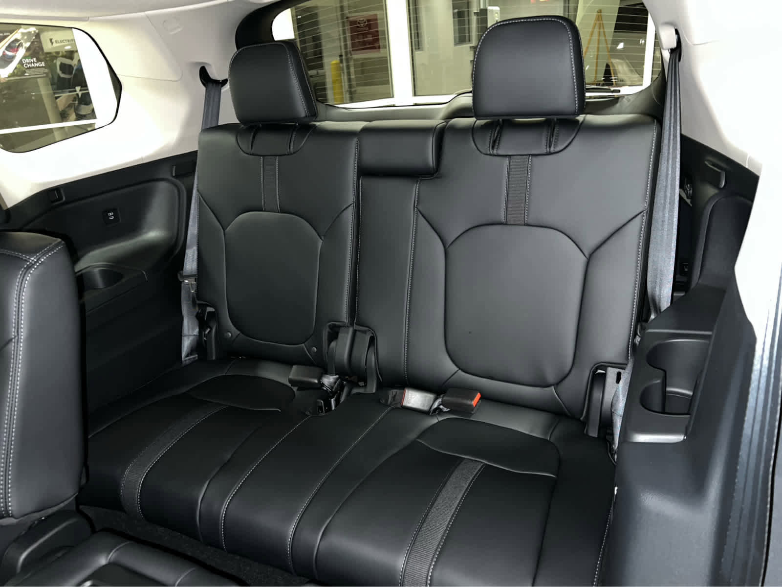 New 2025 Honda Pilot EX-L image 11