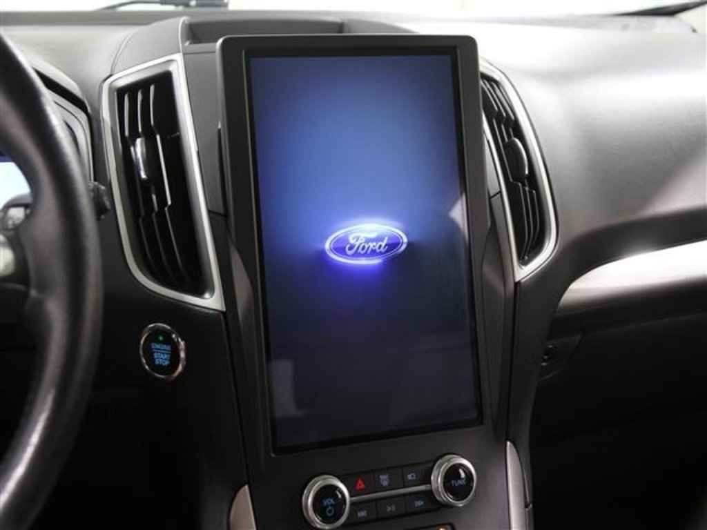 Used 2023 Ford Edge SEL image 7