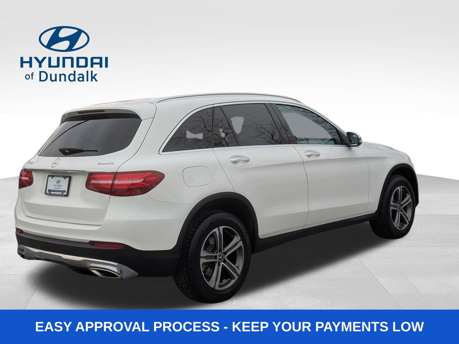 Used 2019 Mercedes-Benz GLC 300 4MATIC w/ Premium Package image 7