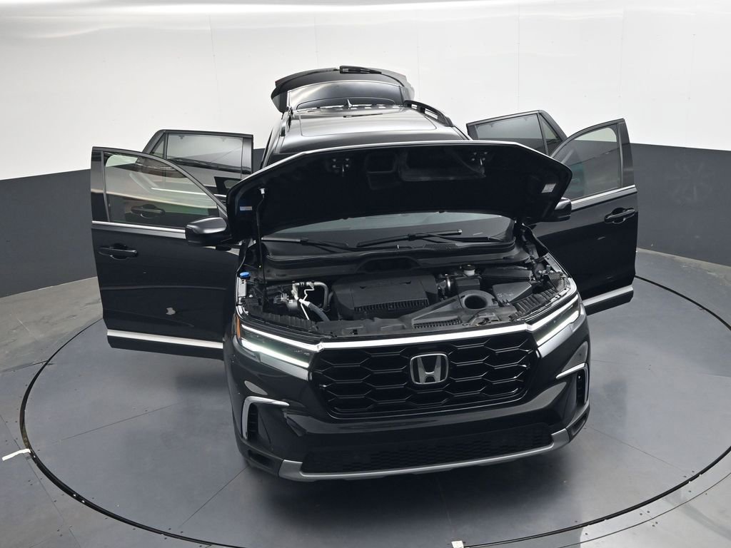 Used 2024 Honda Pilot Touring image 37
