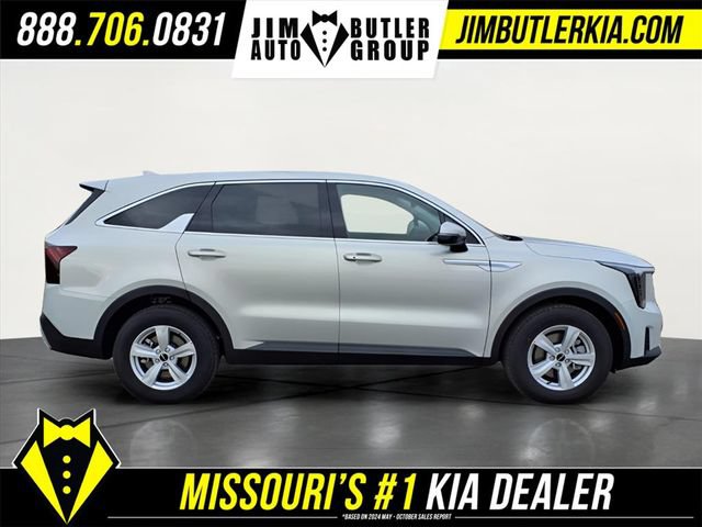 New 2026 Kia Sorento LX FWD image 21