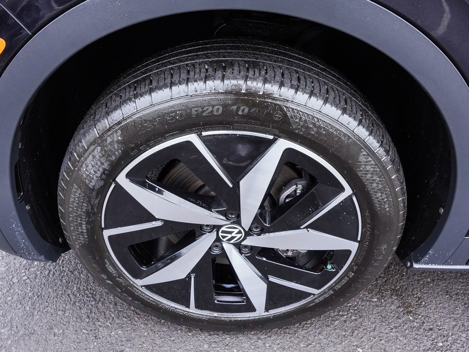 Used 2023 Volkswagen ID.4 Pro S image 9