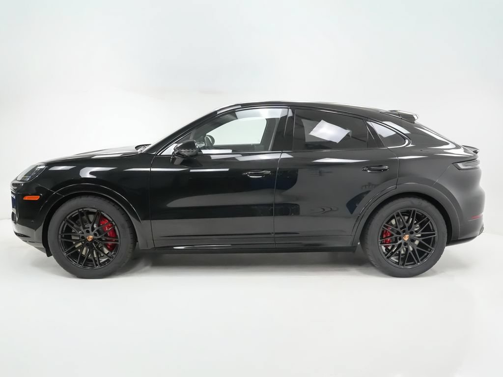 New 2026 Porsche Cayenne GTS AWD/4WD image 2