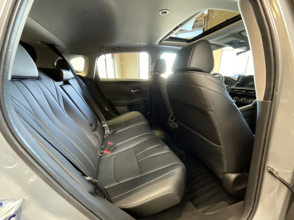 Certified 2025 Acura ADX Base image 21