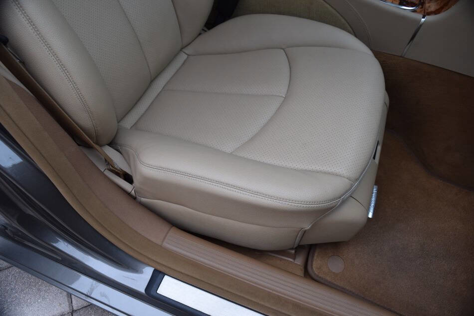 Used 2008 Mercedes-Benz E 350 4MATIC Sedan image 53