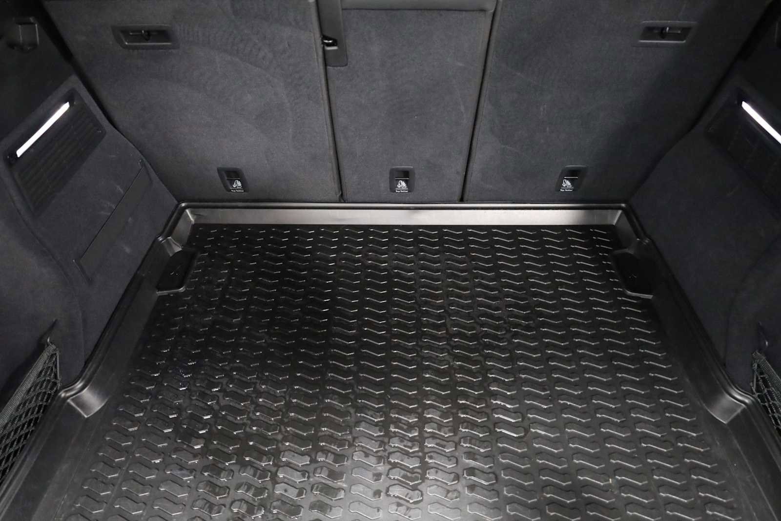 Used 2023 Audi SQ5 Premium Plus w/ Premium Plus Package image 39