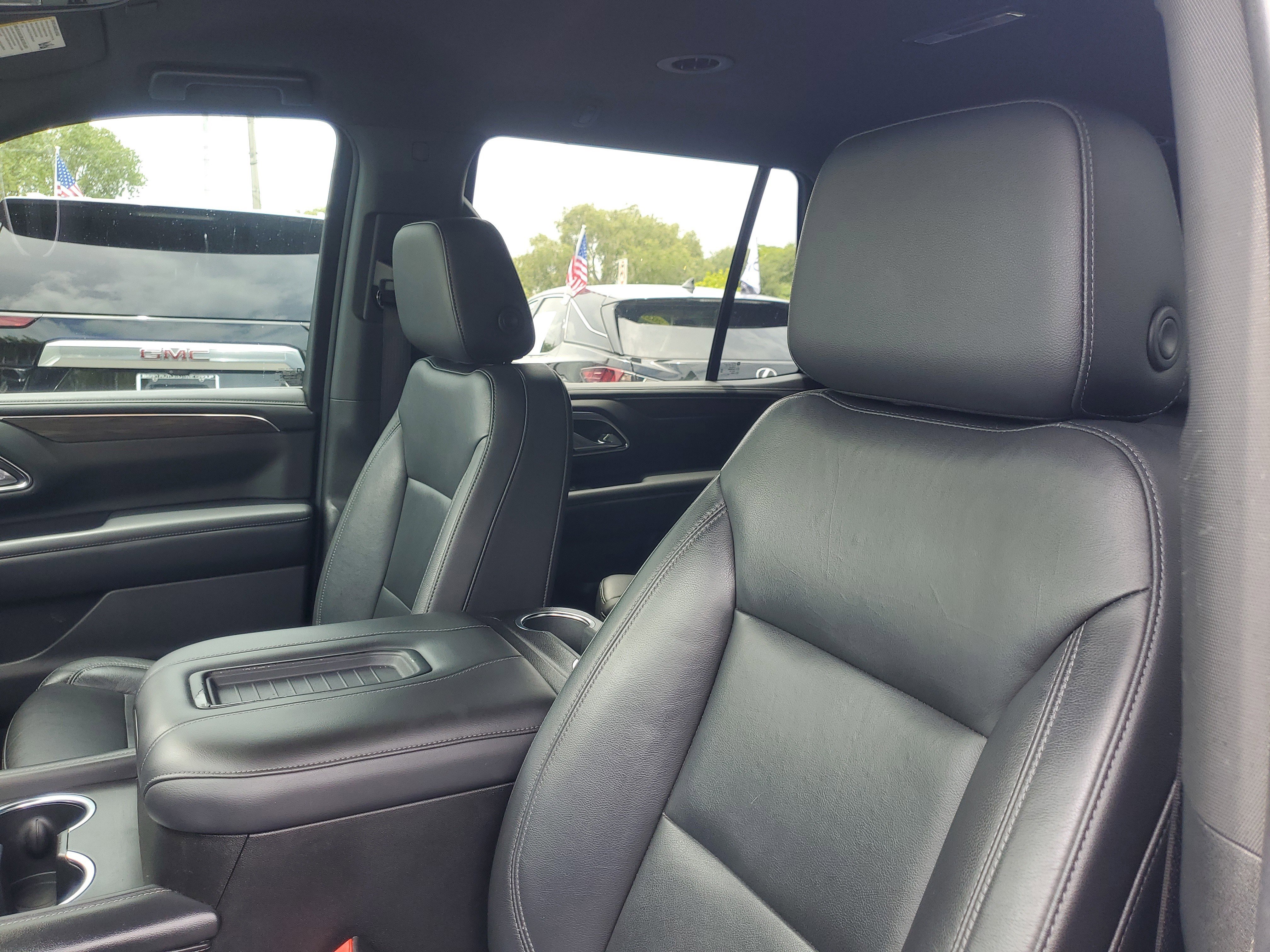 Used 2021 Chevrolet Tahoe LT image 19