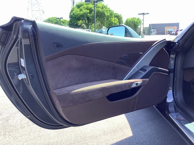 Used 2014 Chevrolet Corvette Stingray Coupe w/ 3LT Preferred Equipment Group image 8