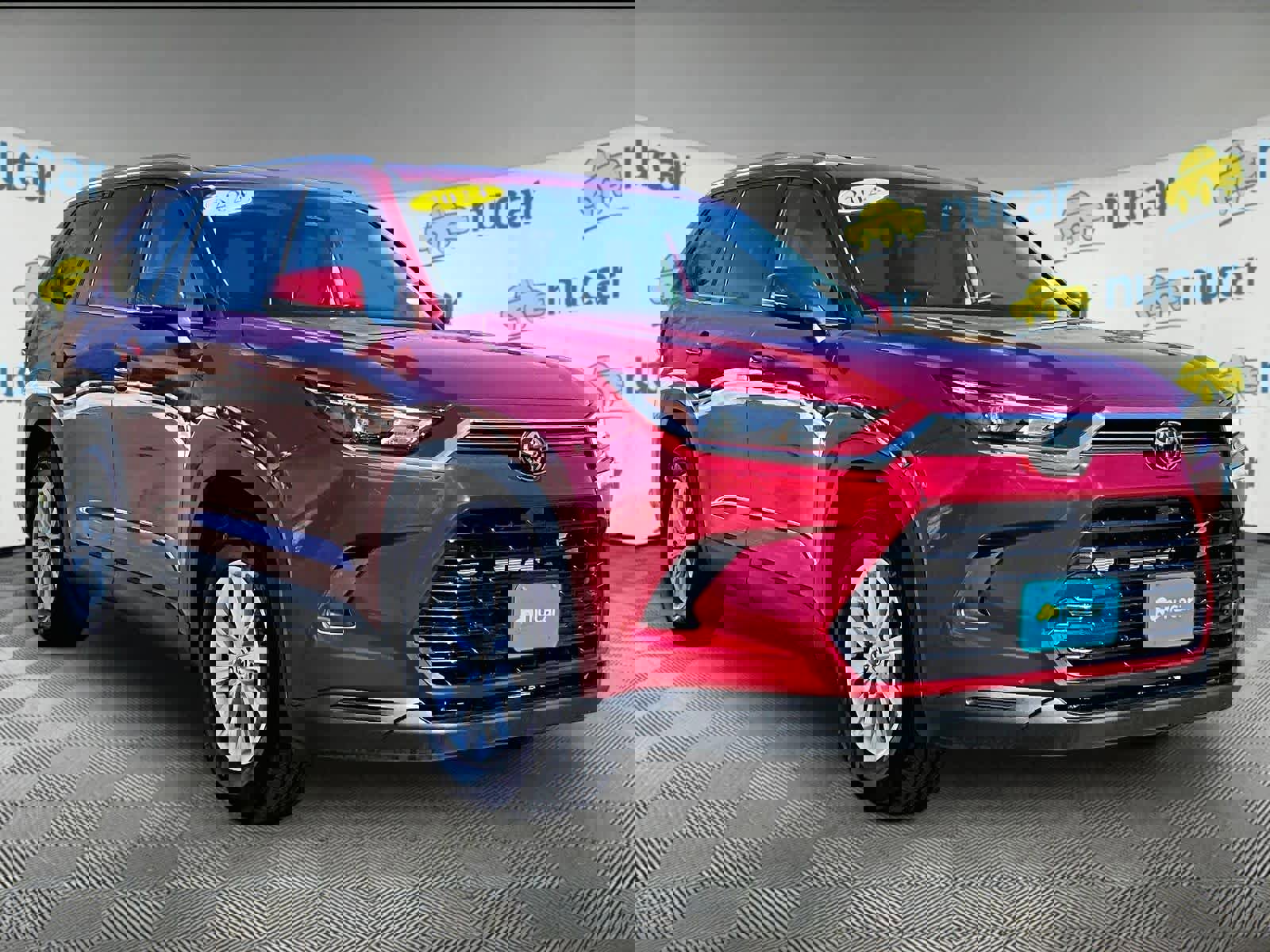 Used 2024 Toyota Grand Highlander XLE image 1