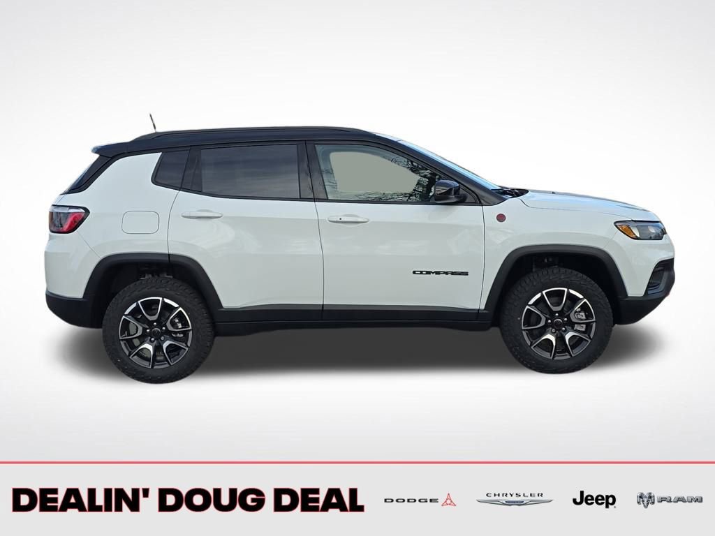 New 2026 Jeep Compass Trailhawk AWD/4WD image 7