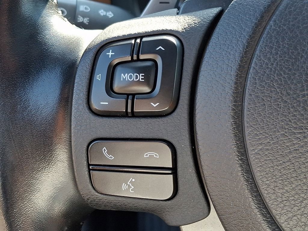 Used 2024 Lexus IS 300 w/ Premium Package image 22