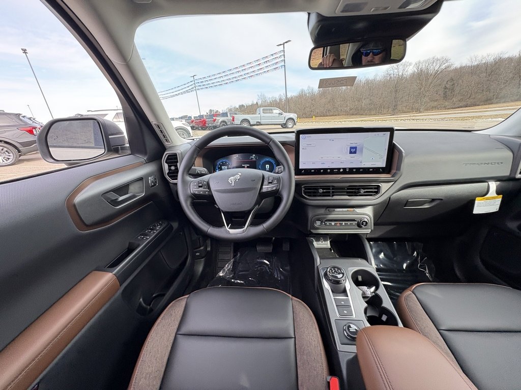 New 2025 Ford Bronco Sport Outer Banks w/ Outer Banks Tech Package+ image 24