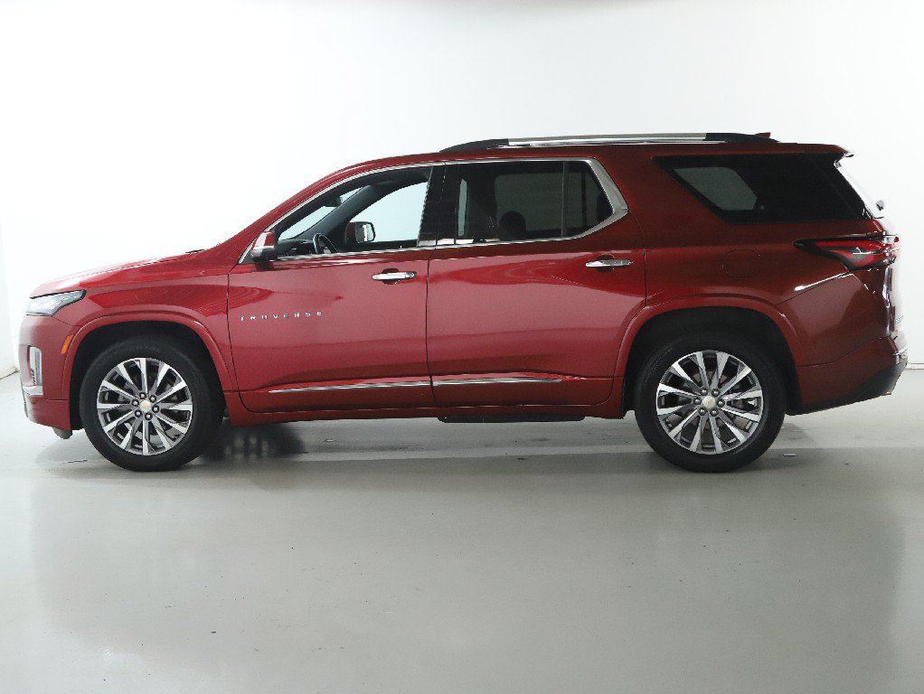 Used 2023 Chevrolet Traverse Premier w/ LPO, Floor Liner Package AWD/4WD image 38