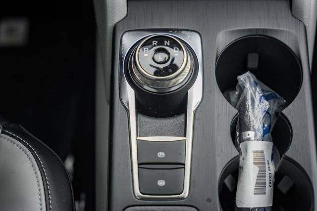 New 2026 Ford Escape SE FWD image 30