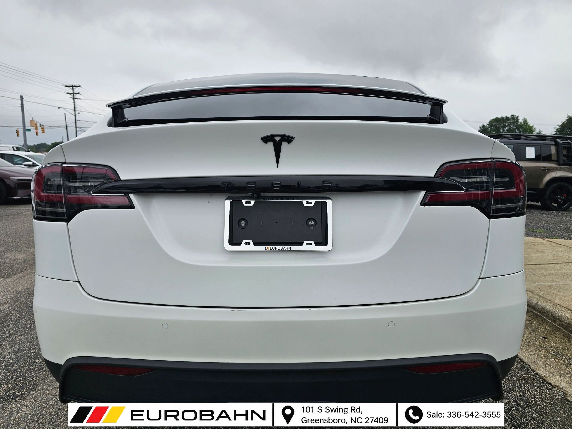 Used 2022 Tesla Model X AWD/4WD image 4