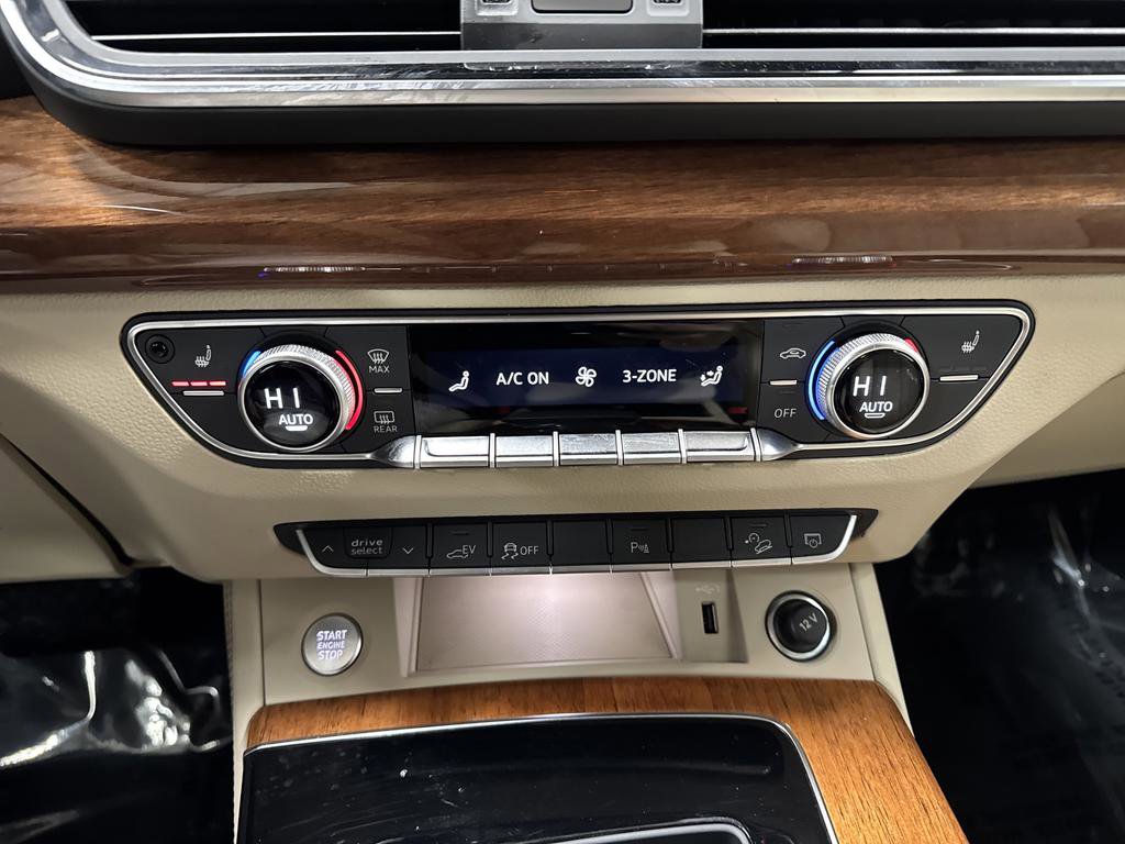 Used 2023 Audi Q5 e Premium Plus w/ Premium Plus Package image 20