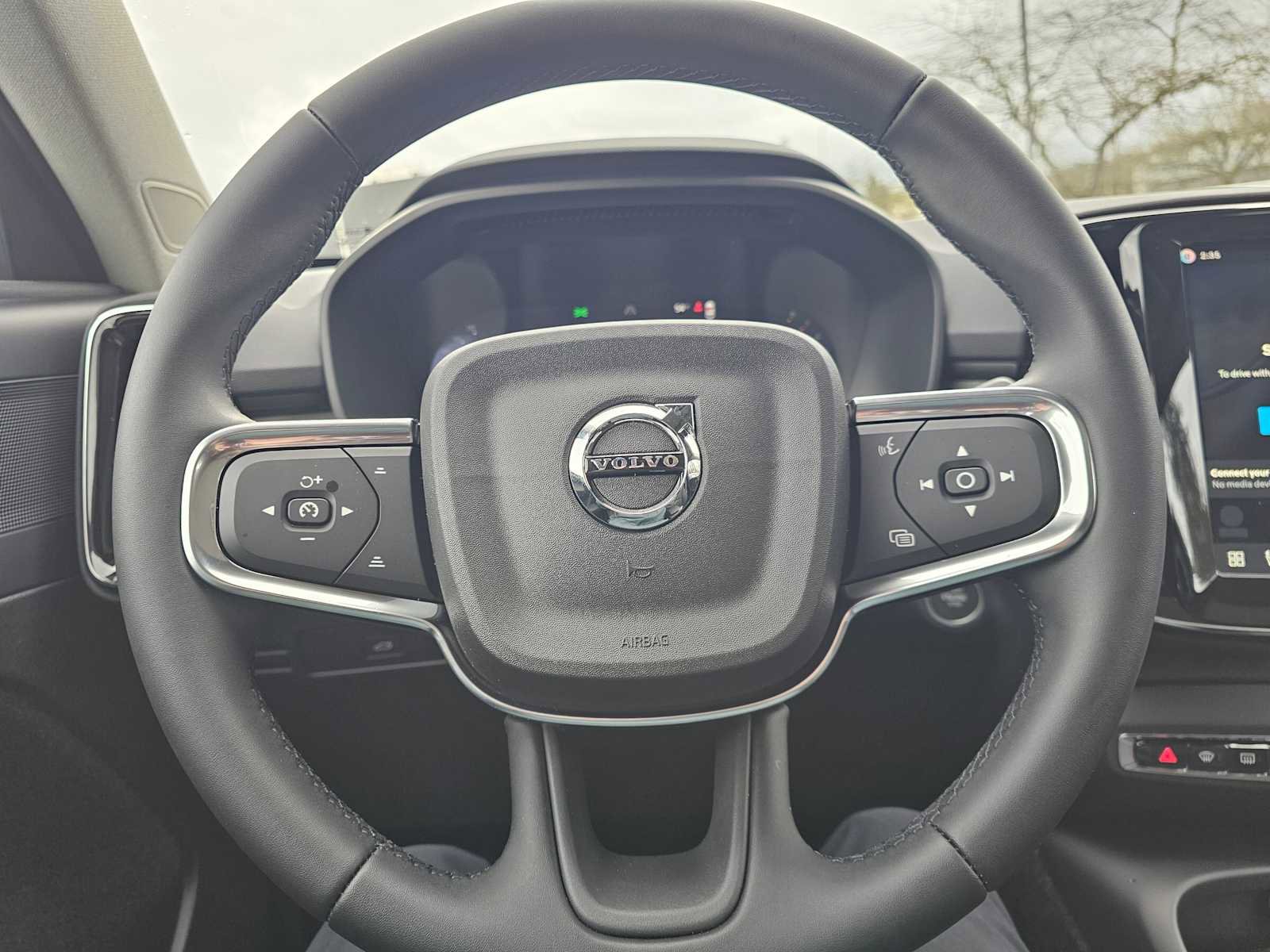 New 2026 Volvo XC40 B5 Core w/ Climate Package image 26