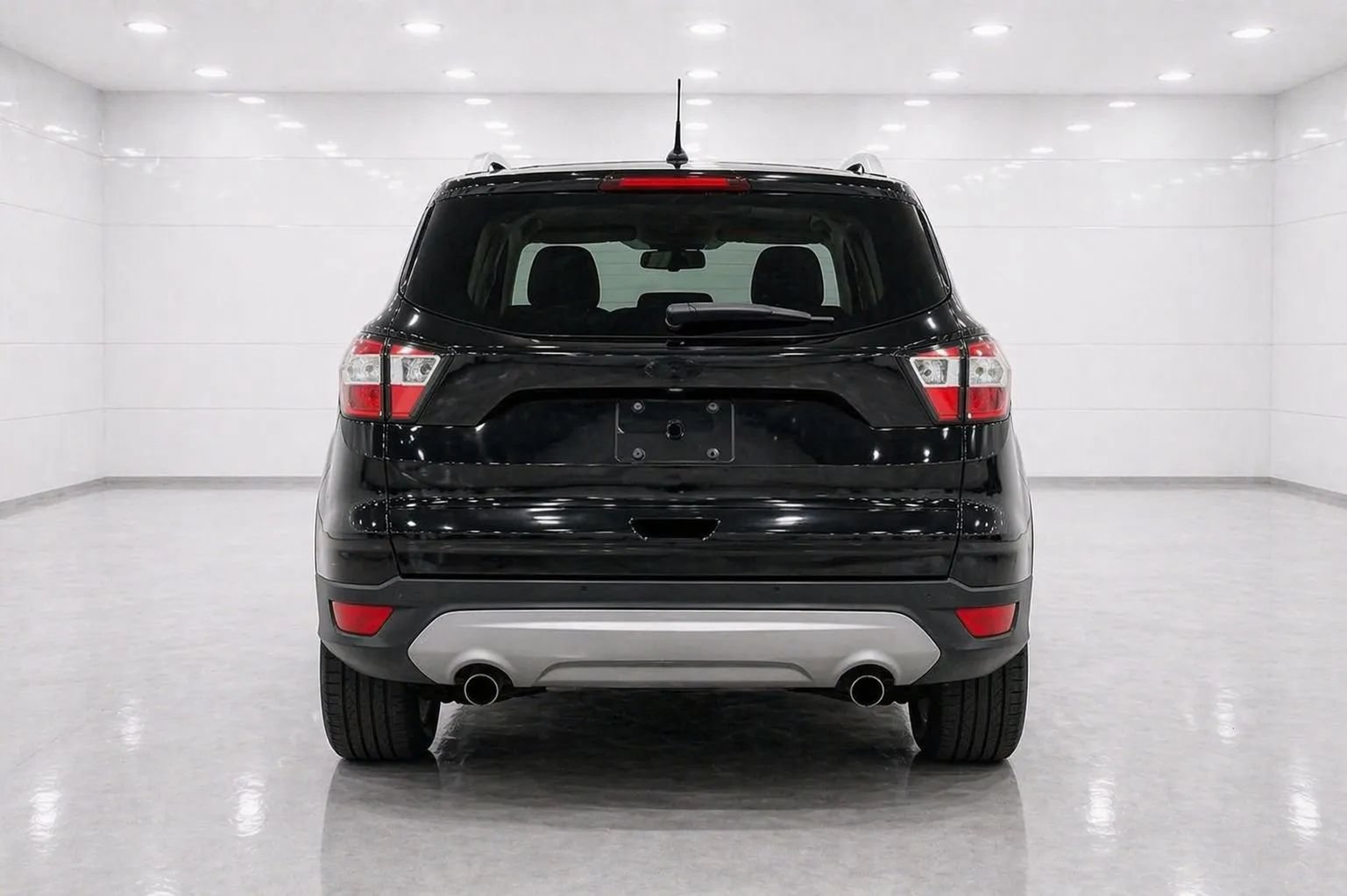 Used 2017 Ford Escape Titanium FWD image 4
