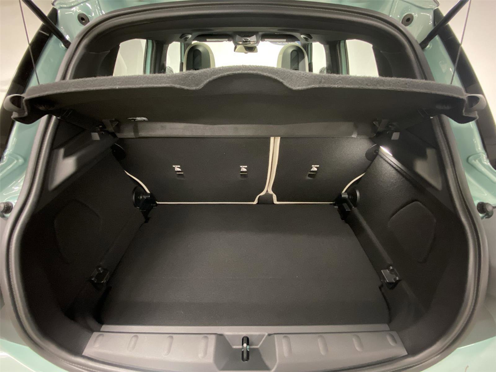 Certified 2025 MINI Cooper S FWD image 24