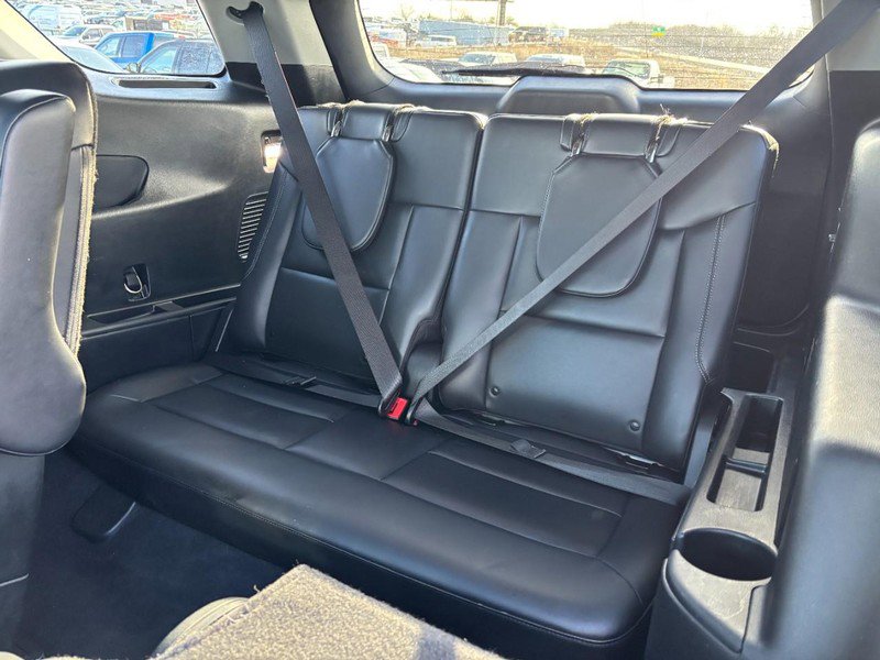 Used 2022 Ford Explorer XLT w/ Equipment Group 202A image 12