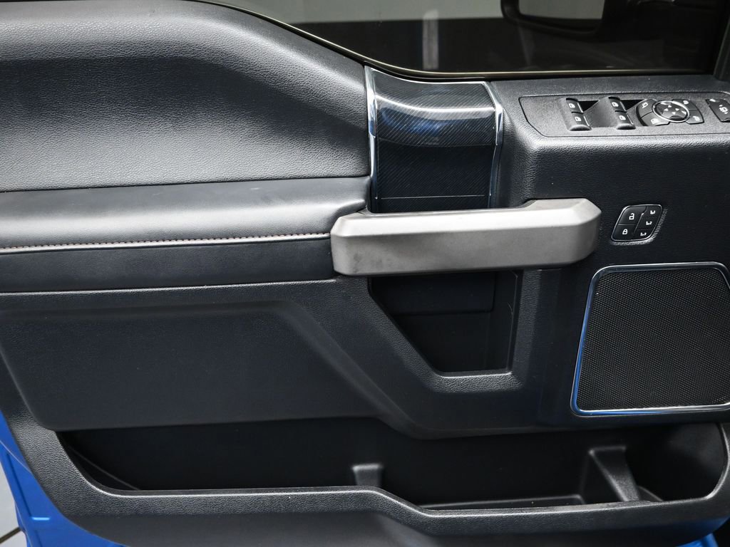 Used 2020 Ford F250 Platinum w/ FX4 Off-Road Package AWD/4WD image 5