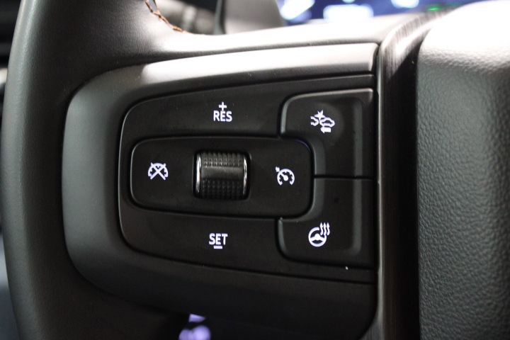 Used 2024 GMC Sierra 1500 AT4 w/ Technology Package image 28