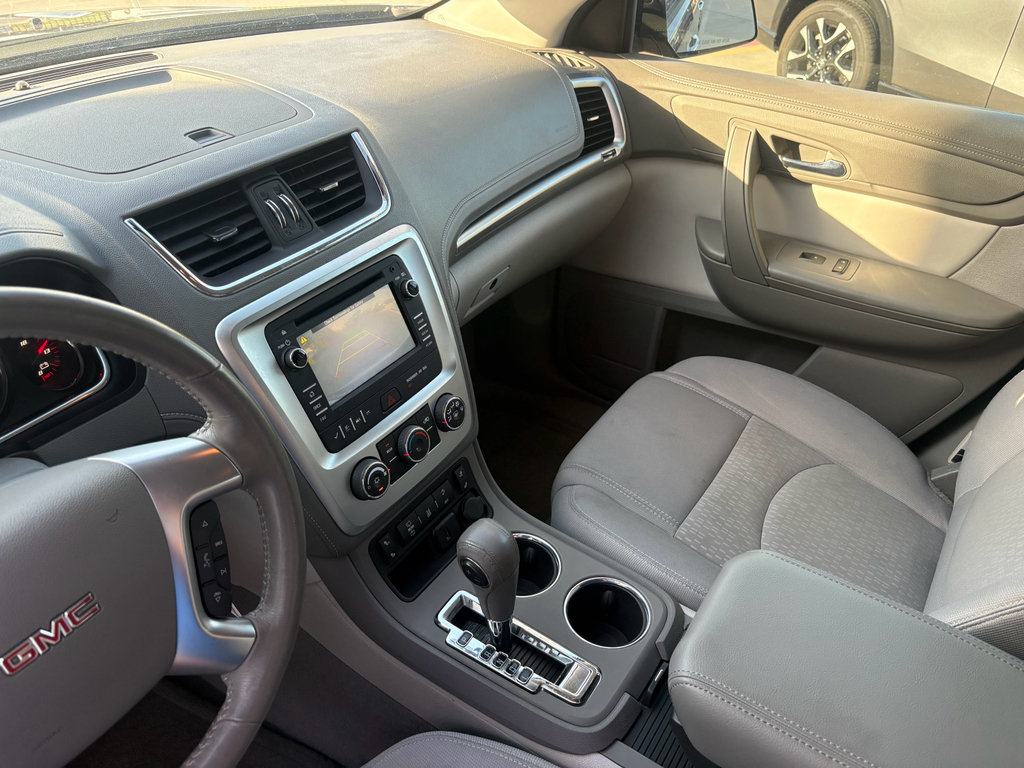 Used 2015 GMC Acadia SLE FWD image 15