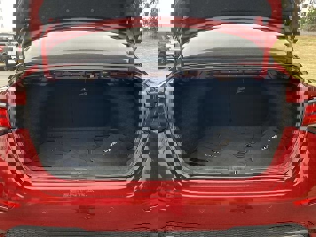 Used 2021 Nissan Sentra SR image 7