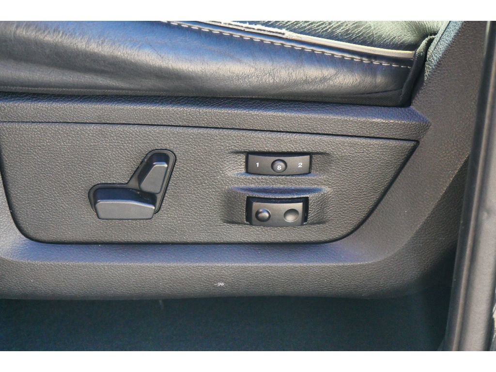 Used 2016 RAM 1500 Limited AWD/4WD image 24