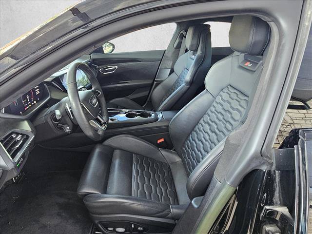 Used 2023 Audi RS e-tron GT w/ Carbon Performance Package AWD/4WD image 12