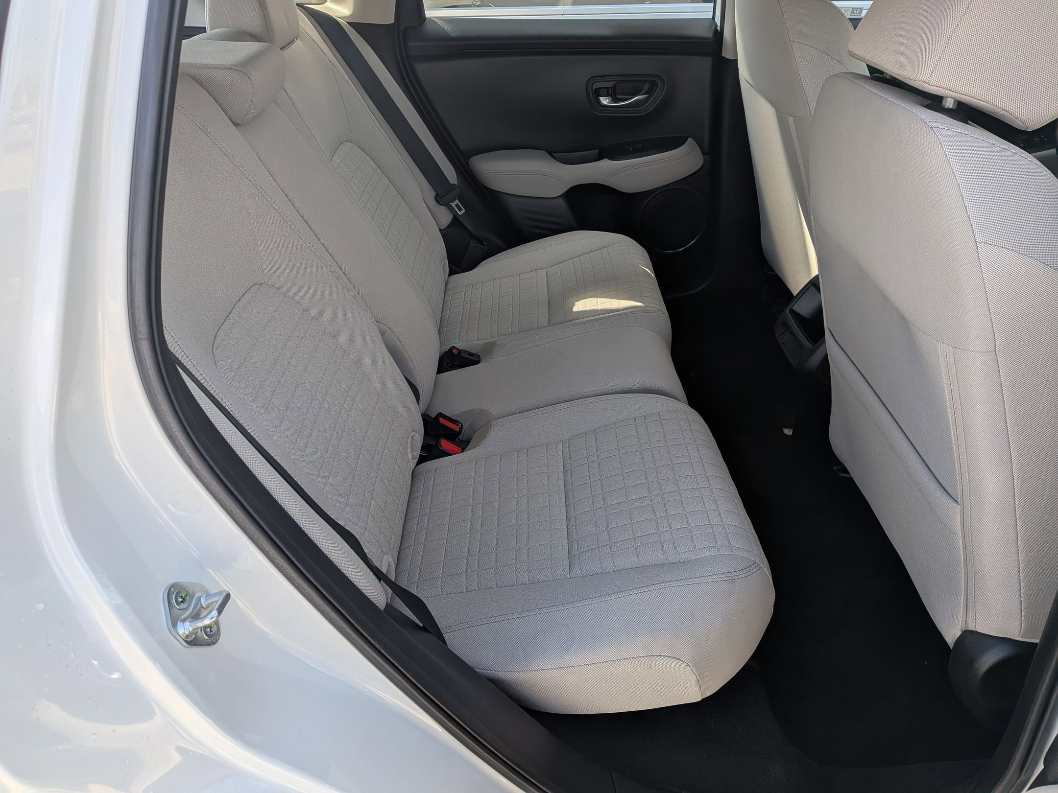 Certified 2023 Honda HR-V LX image 28