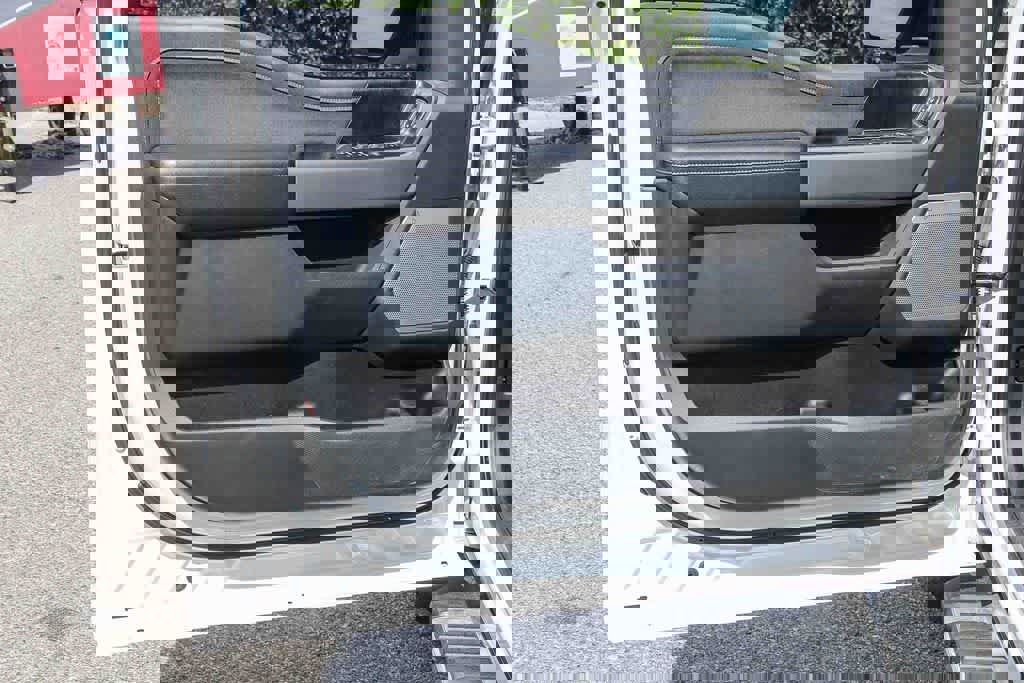 Used 2022 Ford F150 Lariat w/ Equipment Group 501A Mid AWD/4WD image 19