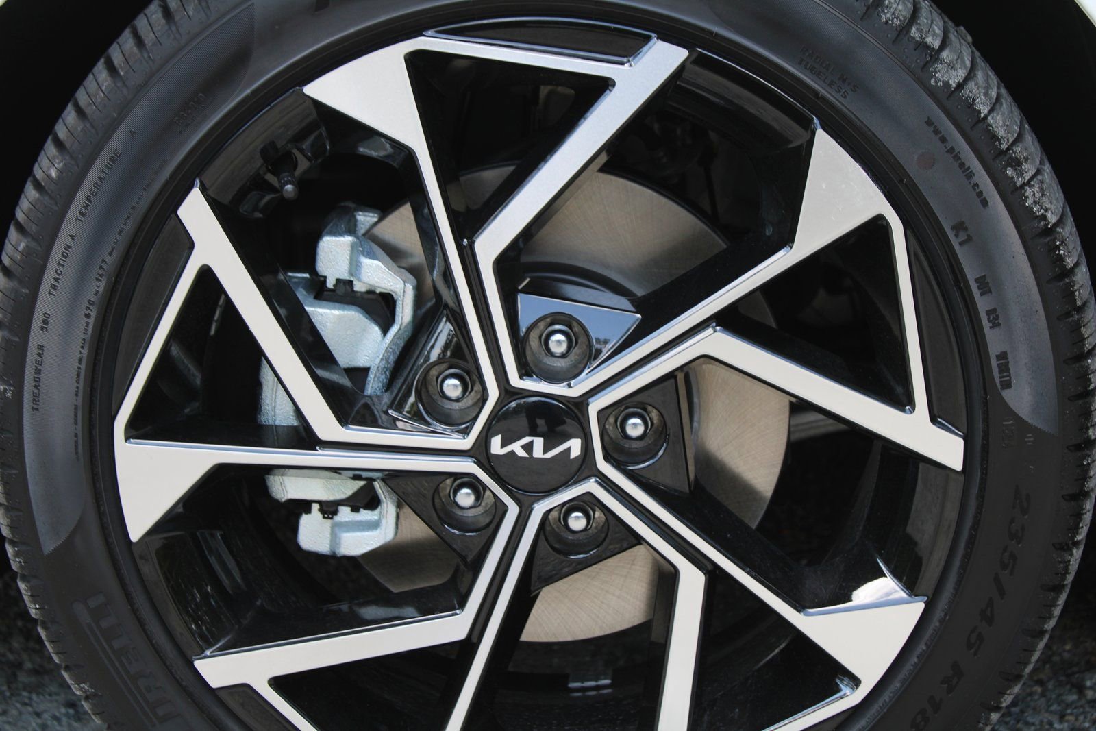 New 2026 Kia K5 EX image 17