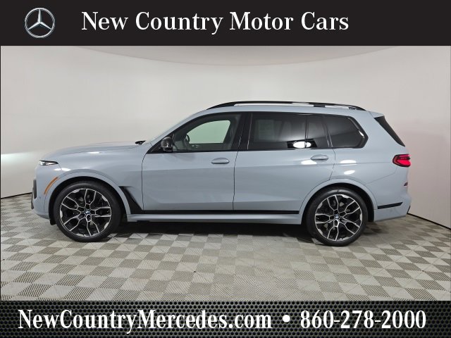 Used 2024 BMW X7 M60i image 4