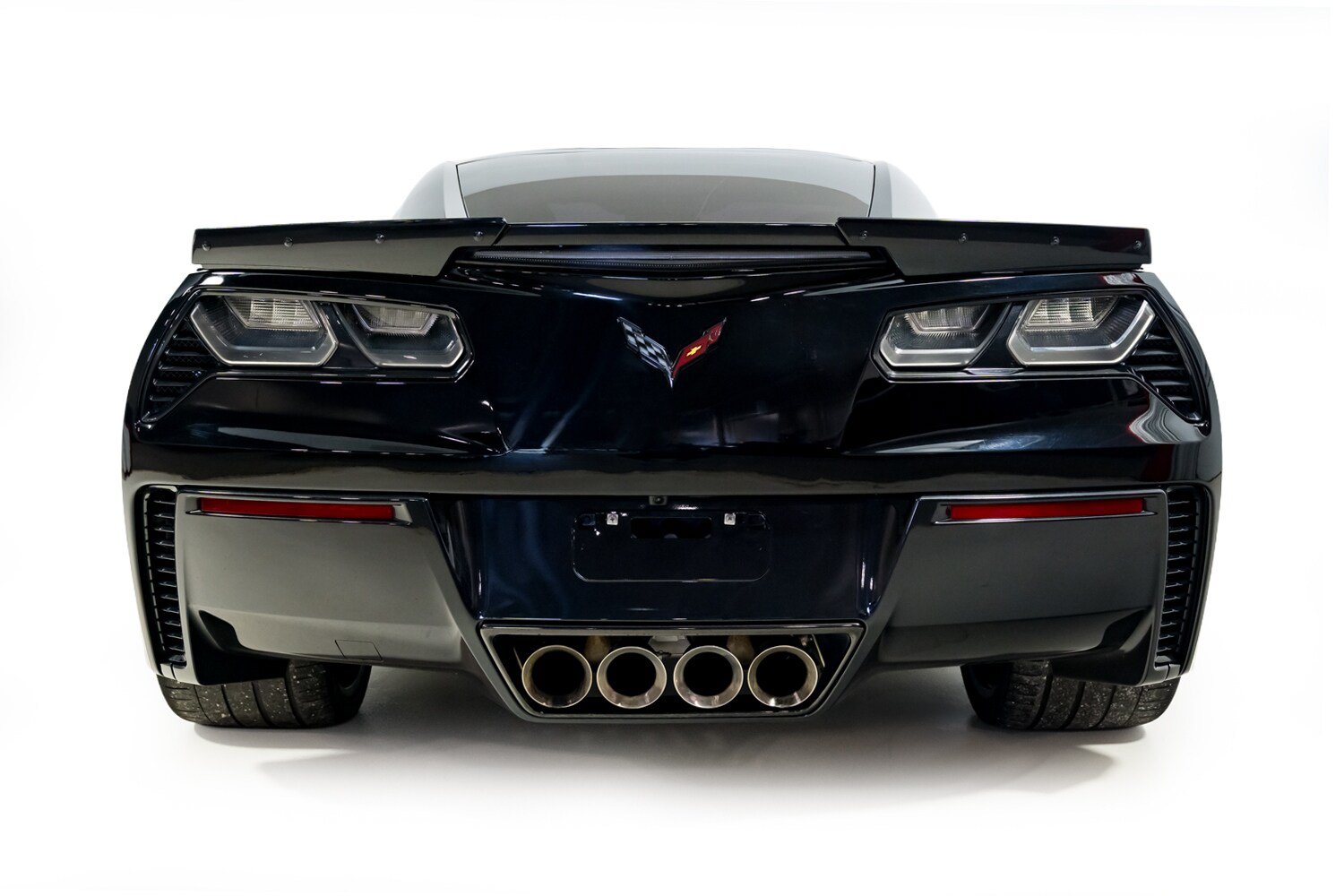 Used 2016 Chevrolet Corvette Z06 w/ 3LZ Preferred Equipment Group RWD image 8
