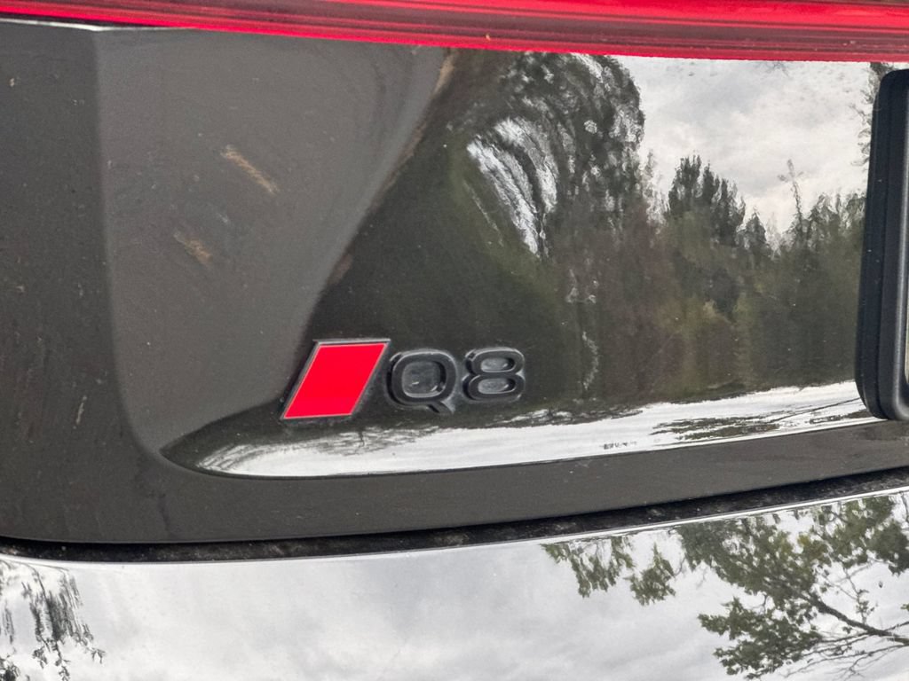 Used 2024 Audi Q8 e-tron Prestige w/ Prestige Package AWD/4WD image 39
