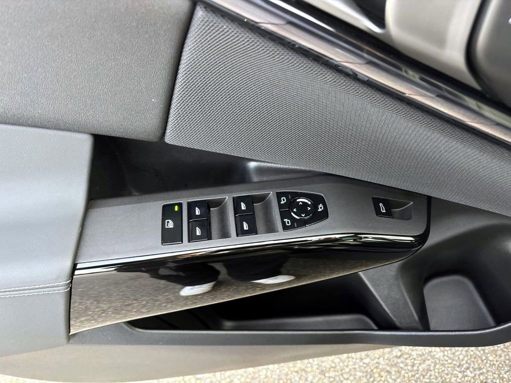 New 2026 BMW X3 xDrive30 w/ Premium Package image 13